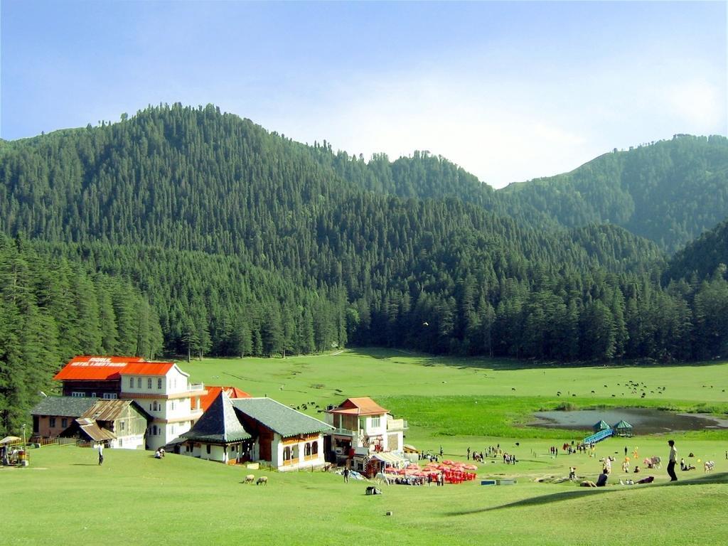 מלון Khajjiar Cozy Swiss Meadows מראה חיצוני תמונה